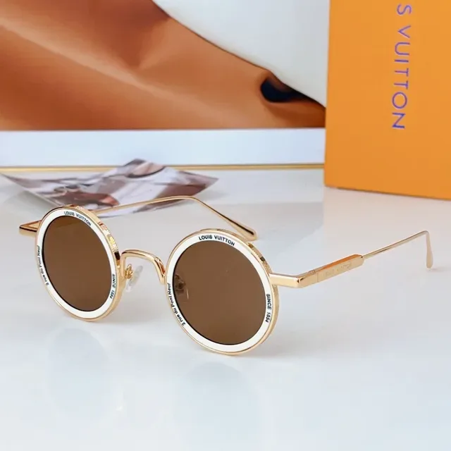 Louis Vuitton Round Metal Gradient Purple Sunglasses 8