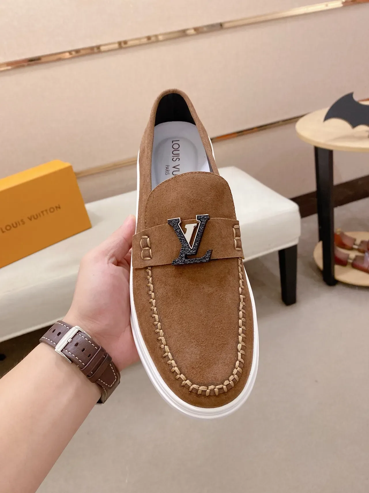 Louis Vuitton Run Away Loafer mocassins plateforme daim marron 5