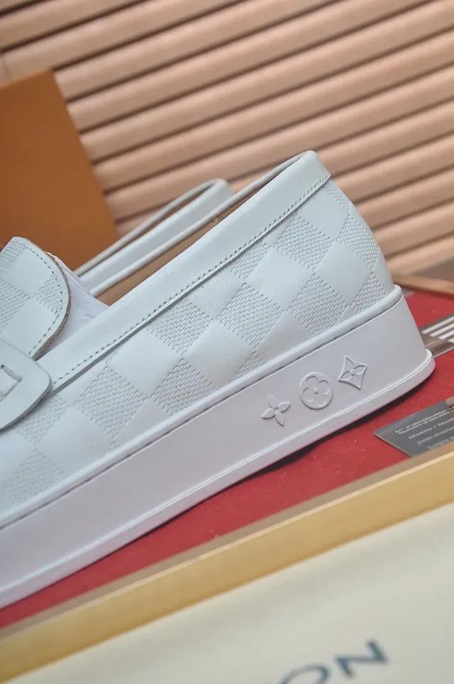 Louis Vuitton Run Away Loafer White Quilted Leather Loafers 2