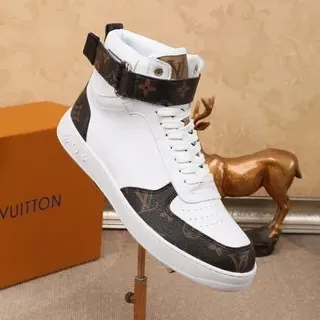 Louis Vuitton Run Away Blanco y Monograma Lona zapatillas lifestyle
