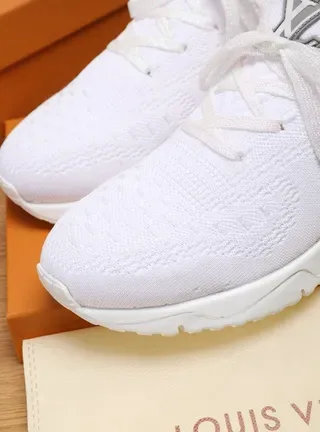 Louis Vuitton Run Away White Blue Knit Upper Transparent Heel Cage Lifestyle Sneakers 7