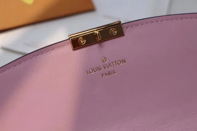 Louis Vuitton Sarah rouge marron Damier Check toile clapet cuir lisse corps portefeuille long 2
