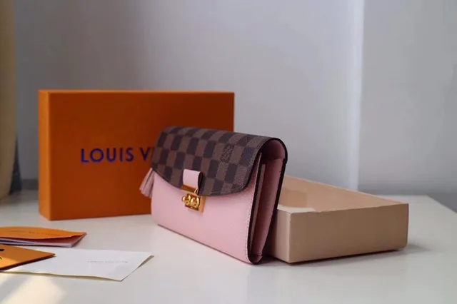 Louis Vuitton Sarah rouge marron Damier Check toile clapet cuir lisse corps portefeuille long 5