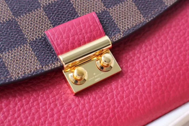 Louis Vuitton Sarah rouge marron Damier Check toile clapet cuir lisse corps portefeuille long 14