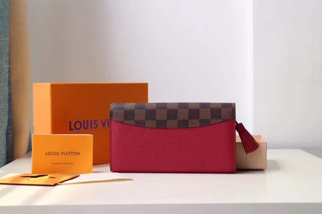 Louis Vuitton Sarah rouge marron Damier Check toile clapet cuir lisse corps portefeuille long 17