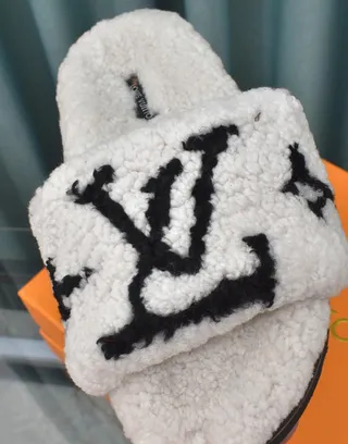 Louis Vuitton Shearling Slide White Black Slippers 5
