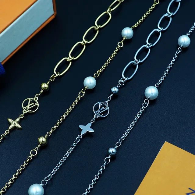 Louis Vuitton Silver Chain Pearl Accents Necklace 5