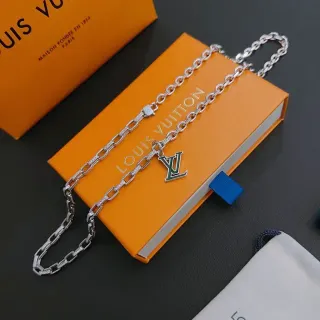 Louis Vuitton Silver Green Chain-Link Enamel LV Monogram Pendant Necklace