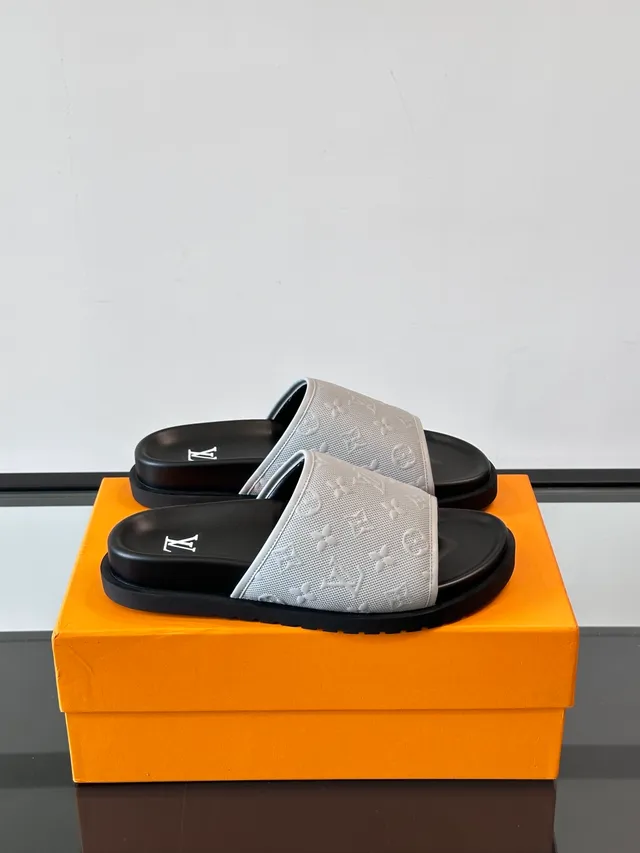 Louis Vuitton Slide Black White Monogrammed Rubber Molded Sole Slippers 12