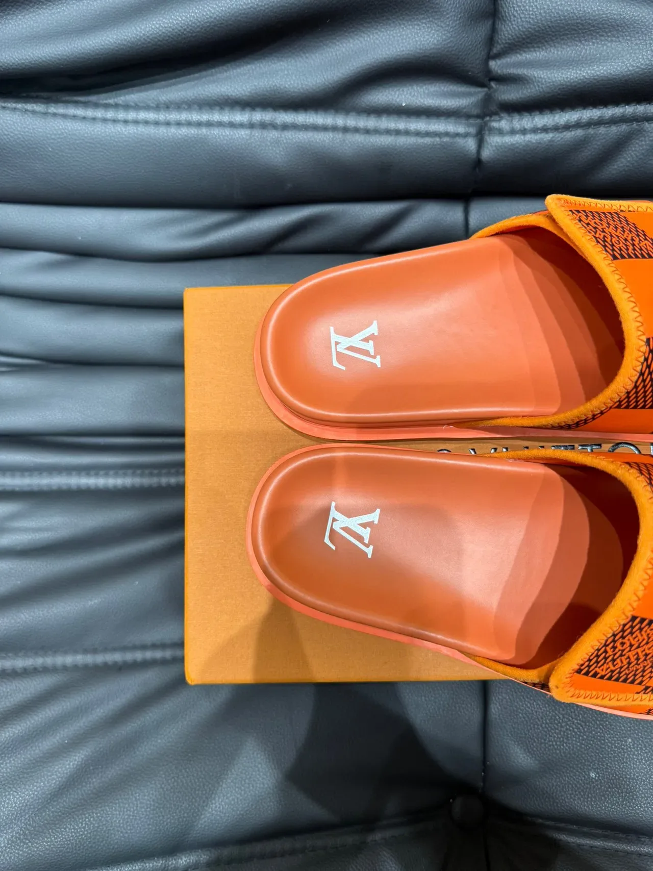 Louis Vuitton Slide Orange and Black Checkerboard Slipper 8