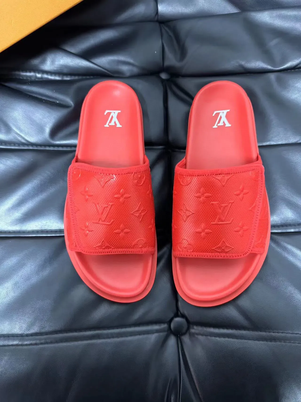 Louis Vuitton Slide Red Monogram-Embossed Rubber Single-Strap Slippers 2