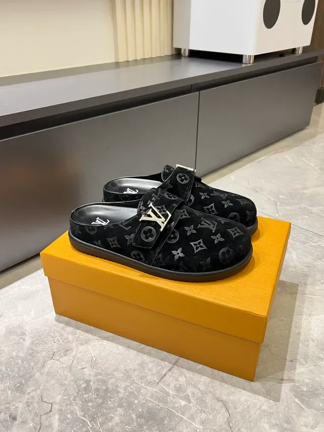 Louis Vuitton Slippers Black Monogrammed Leather Buckle Strap Casual Shoes 12