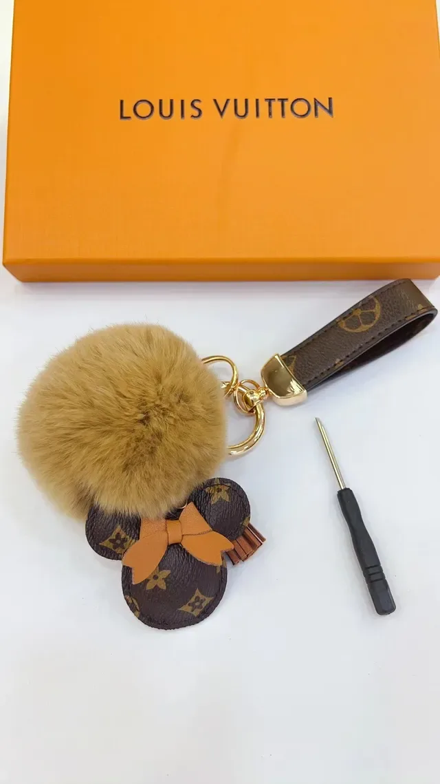 Louis Vuitton Teddy Bear Brown Beige Monogram Canvas Fur Pom-Pom Handbag 9