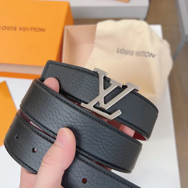 Louis Vuitton Twist Belt Reversible Black and Burgundy Leather Belt 2