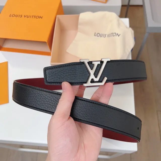 Louis Vuitton Twist Belt Reversible Black and Burgundy Leather Belt 4