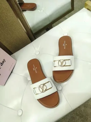 Louis Vuitton Twist White Leather Slippers 4