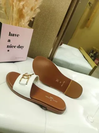 Louis Vuitton Twist White Leather Slippers 7