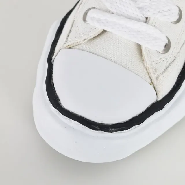 Maison Margiela Baskets Lifestyle Blancs Noirs Canvas Upper Déconstruit Layered Sole 5