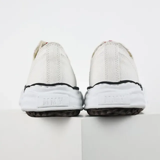 Maison Margiela Baskets Lifestyle Blancs Noirs Canvas Upper Déconstruit Layered Sole 8