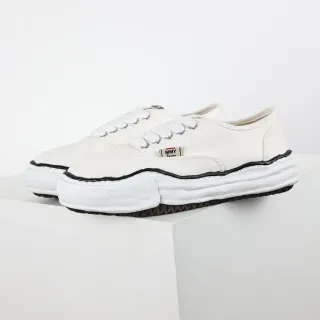 MMY Beige Black Low-Top Upper Canvas Shoes
