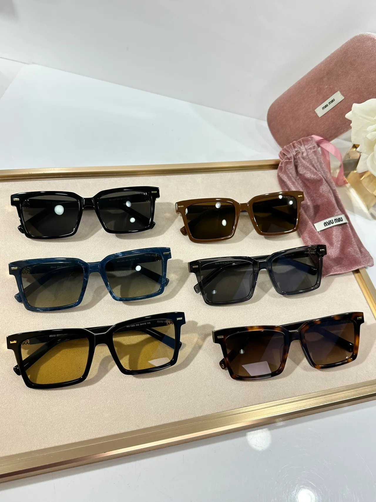 Miu Miu Negro Dorado Marco Rectangular Acetato Construcción Gafas de Sol 4