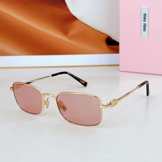 Miu Miu Green Silver Rectangular Frame Metal Construction Sunglasses 8