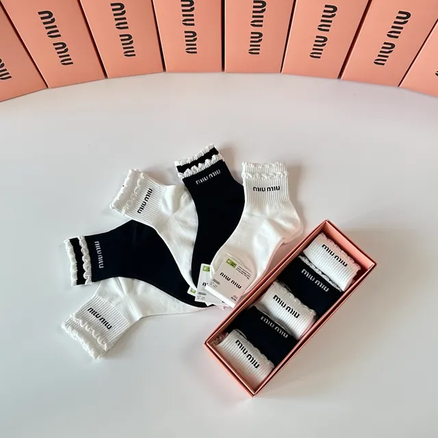 Miu Miu Ruffled Cuff Logo Socks 3