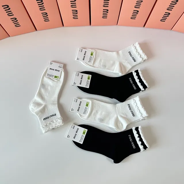 Miu Miu Ruffled Cuff Logo Socks 6