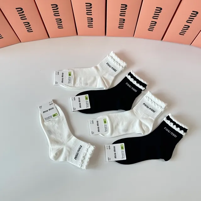 Miu Miu Ruffled Cuff Logo Socks 7