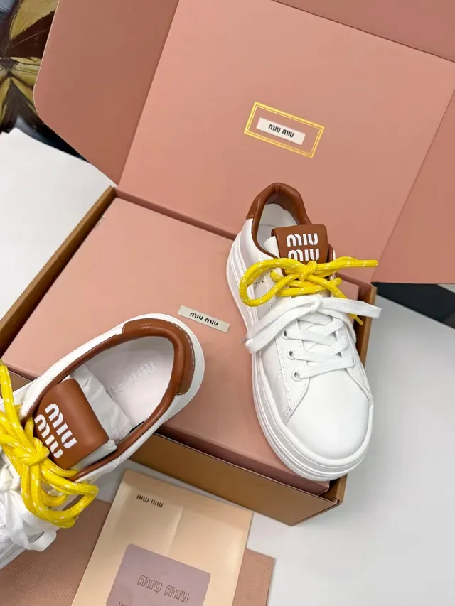 Miu Miu Wander White Brown Yellow Baskets Lifestyle 2