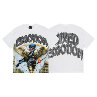 Camiseta blanca Mixed Emotion Angel Archer con estampado gráfico