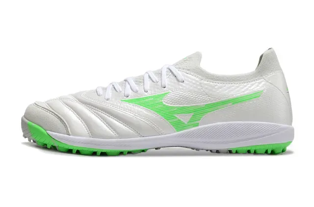 Mizuno White Green Low-Cut Lace-Up Synthetic Quilted Upper Turf Soccer Shoes 7