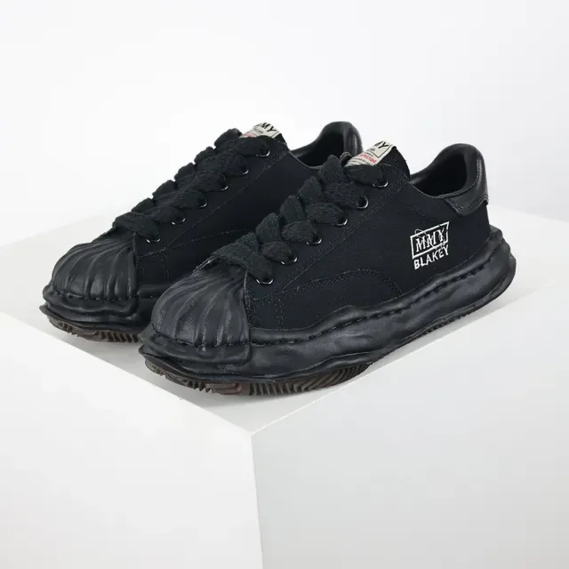 MM6 Maison Margiela x Blakey Wrinkled Toe Cap Black Lifestyle Sneakers 2