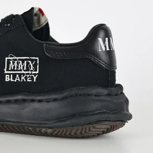 MM6 Maison Margiela x Blakey Wrinkled Toe Cap Black Lifestyle Sneakers 4