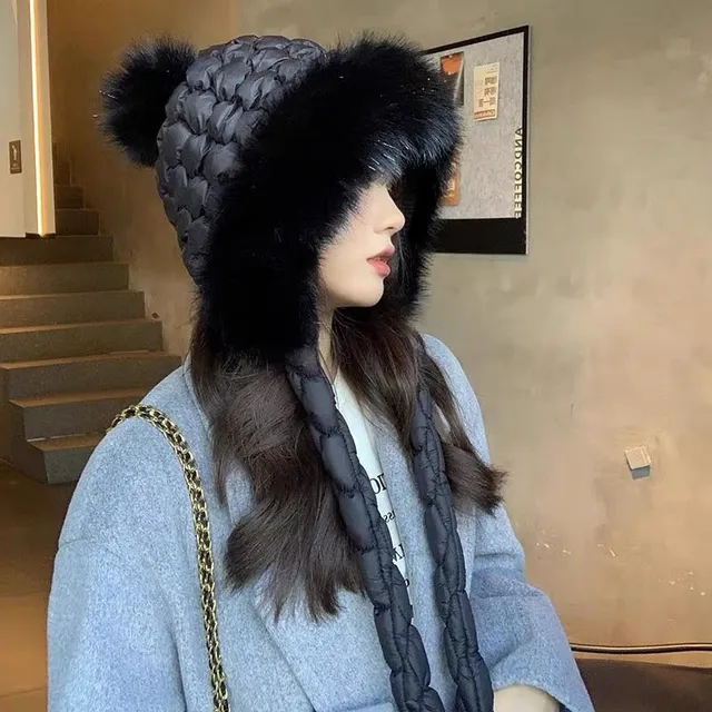 Moncler Noir Beige Bordé de Fourrure Bonnet Tricoté Couronne 2