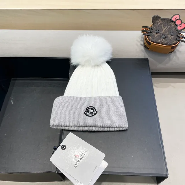 Moncler Gray White Ribbed Knit Logo Patch Beanie 2