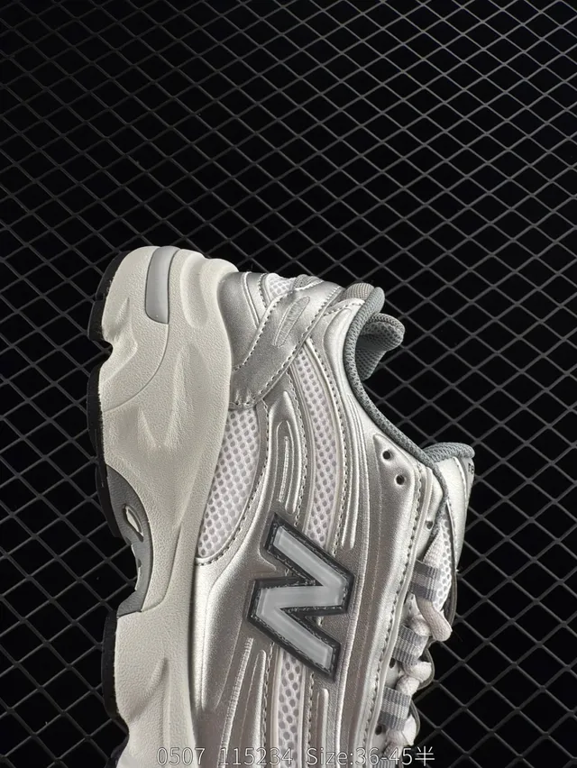 New Balance 1000 Silver Chunky Sneakers 5