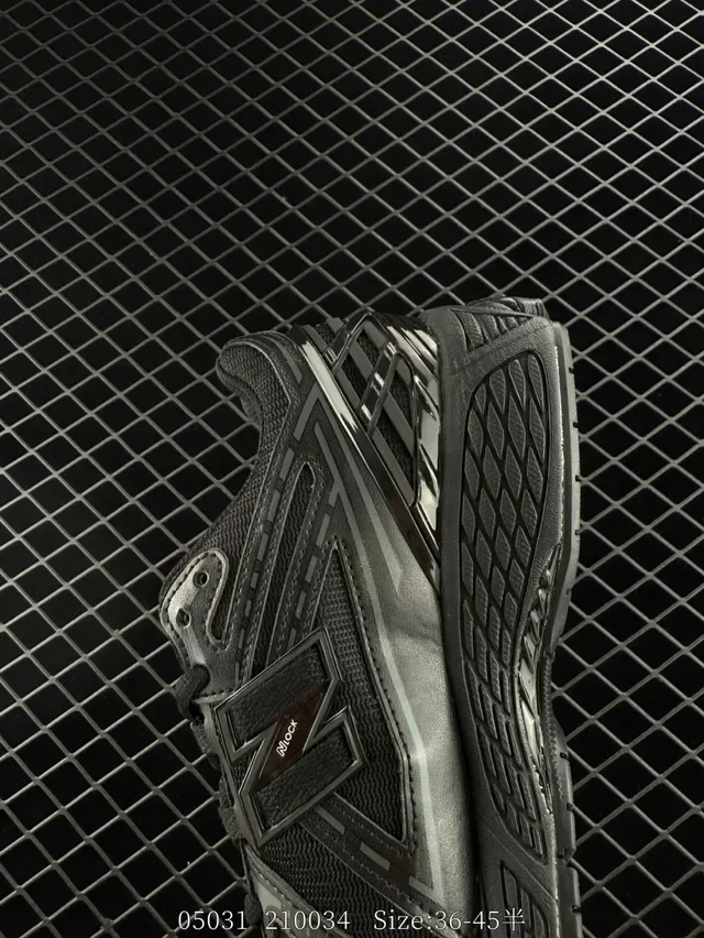 New Balance 1906R أسود أحادي اللون أسلوب الحياة سنيكرز 4