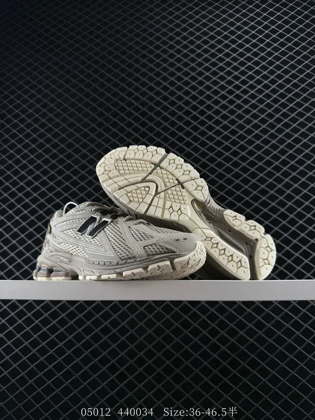 New Balance 905 Beige GORE-TEX حذاء رياضي نمط حياة 2