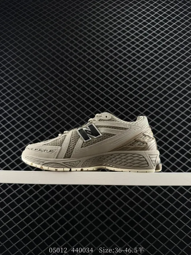 New Balance 905 Beige GORE-TEX حذاء رياضي نمط حياة 6