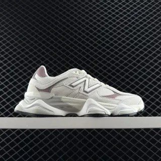 New Balance 9060 米色和粉色厚底运动鞋