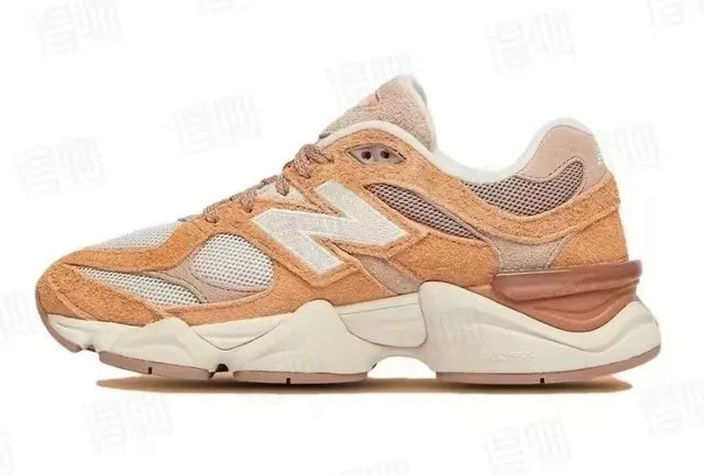 New Balance 9060 بيجي بني سولا متعددة الطبقات جزء علوي مختلط من الجلد المصنع والشبكة حذاء رياضي سميك 2