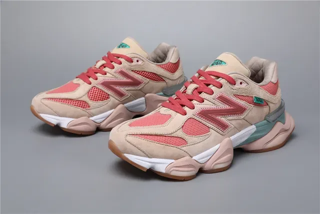 New Balance 9060 بيج كورال بينك لايف ستايل سنيكرز 5