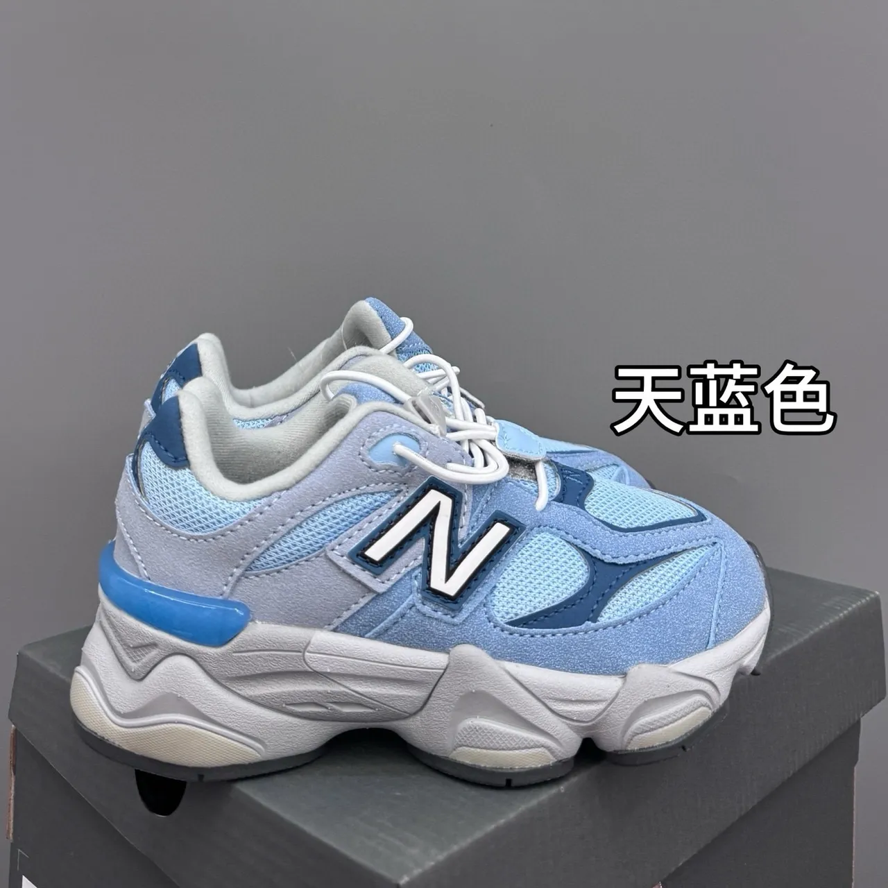New Balance 9060 Chaussures Chunky Bleu Gris 19