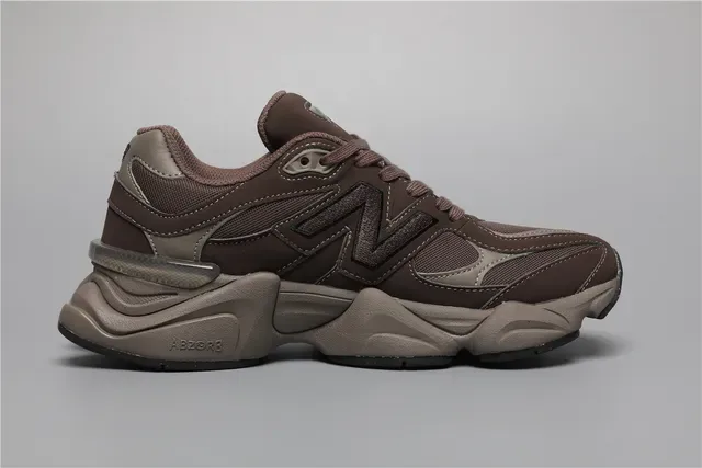 New Balance 9060 Marron Beige Chaussures lifestyle 8