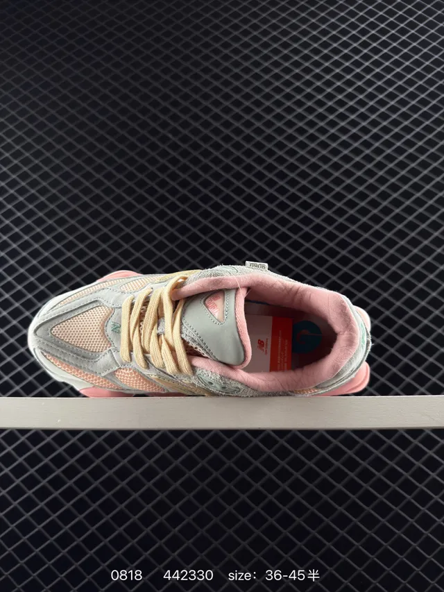 New Balance 9060 Gris Rose Sneakers Chunky 4