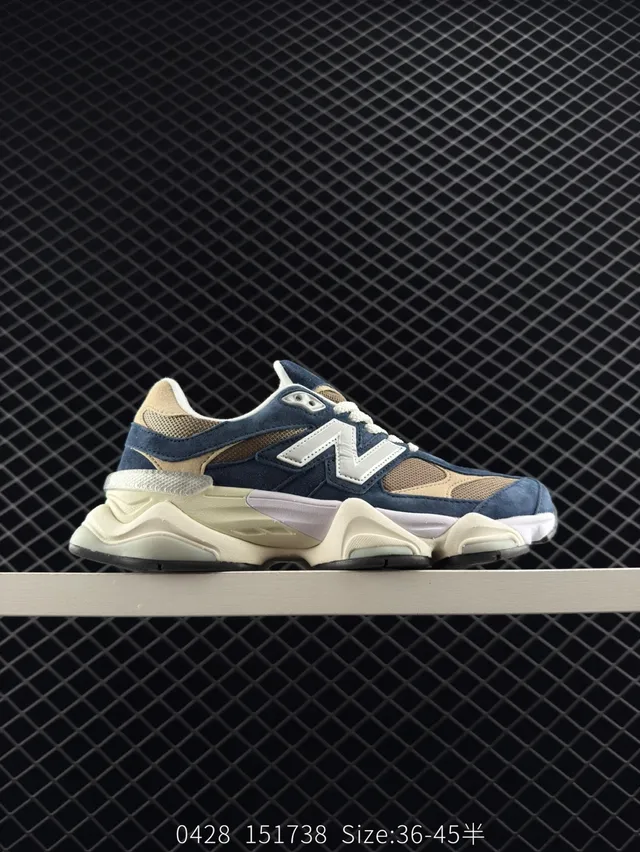 New Balance 9060 Navy and Beige tênis com sola grossa 6