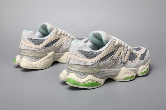 New Balance 9060 Off-White Cinza Verde tênis chunky 3