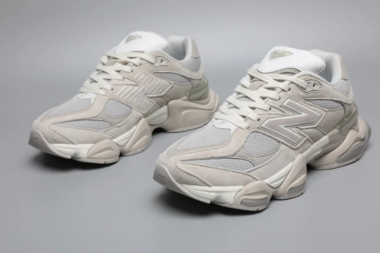 New Balance 9060 Off-White Chaussures Lifestyle 5