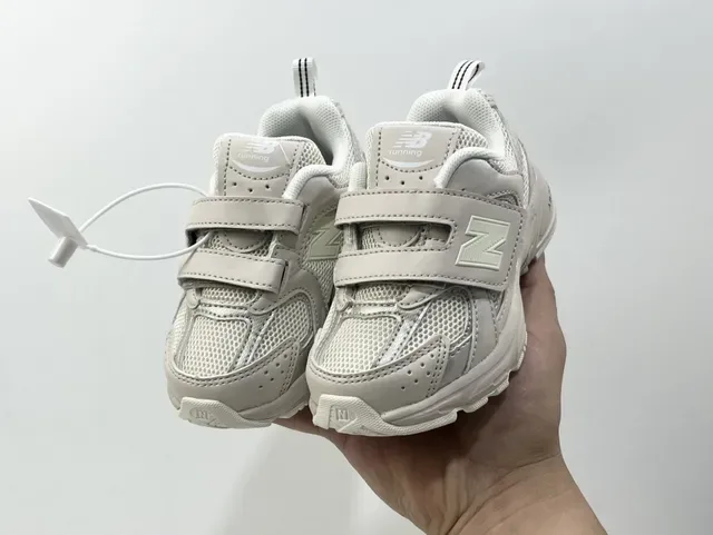 New Balance 9060 Silver Gray Navy Kids Lifestyle Sneakers 23